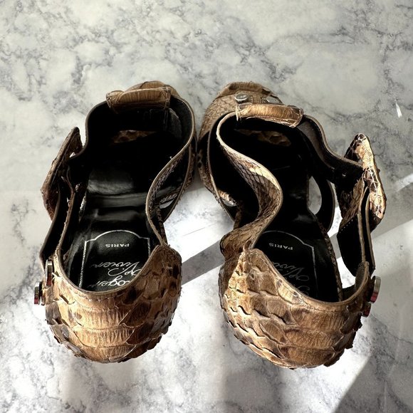 Roger Vivier Brown Snakeskin Buckle Heels - Picture 14 of 15